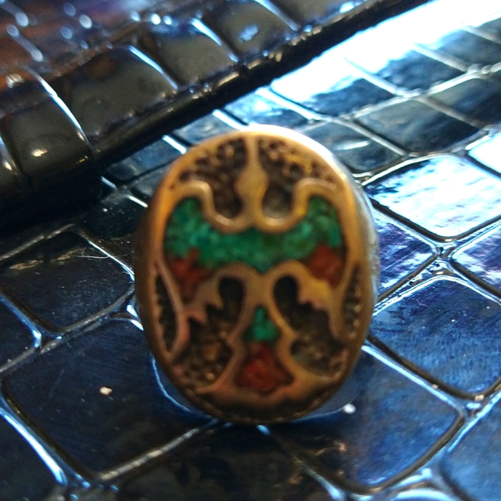 Torquise and coral inlayed ring